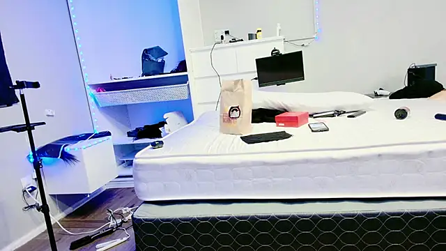 THICKwithDICKK online show from 22, 3, 2025