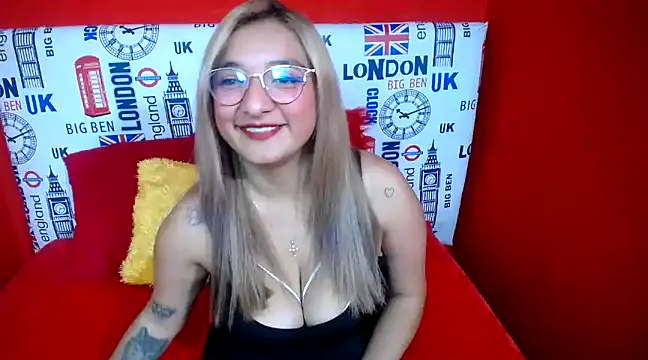  sweetcarla online show from 17, 1, 2025