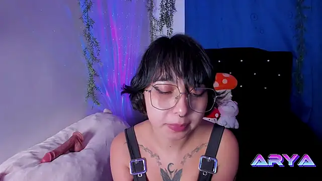 arysUwU online show from 22, 2, 2025