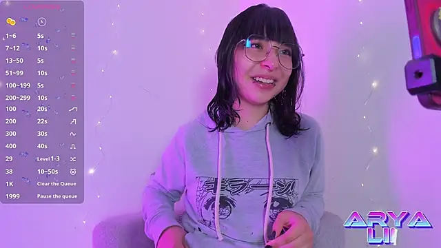 Snapshot of arysUwU chatting on 21, 3, 2026 arysUwU online show from 21, 3, 2026