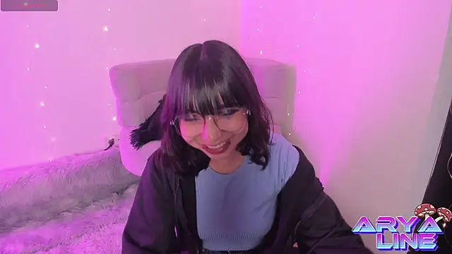 Snapshot of arysUwU chatting on 8, 4, 2026 arysUwU online show from 8, 4, 2026