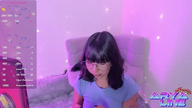 Snapshot of arysUwU chatting on 9, 4, 2026 arysUwU online show from 9, 4, 2026