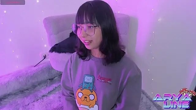 Snapshot of arysUwU chatting on 22, 4, 2026 arysUwU online show from 22, 4, 2026