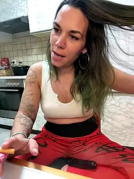 Lady Knaller online show from 6, 11, 2025