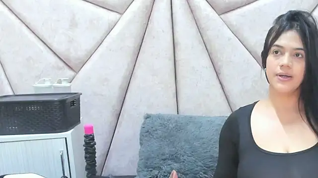 Deisy Torres online show from 17, 12, 2024