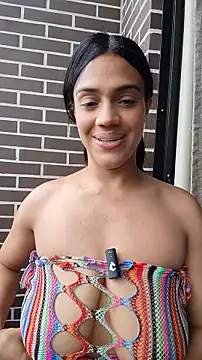 Snapshot of Deisy_Torres chatting on 15, 4, 2026 Deisy Torres online show from 15, 4, 2026