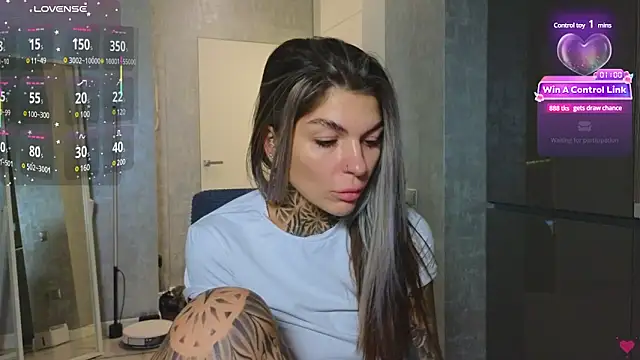 Snapshot of tattooedBabyy chatting on 27, 2, 2025 tattooedBabyy online show from 27, 2, 2025