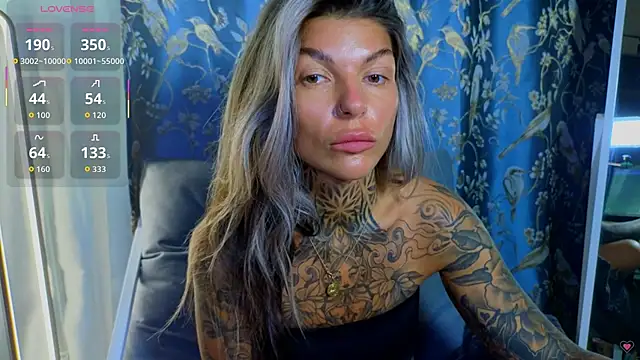 tattooedBabyy online show from 29, 10, 2025