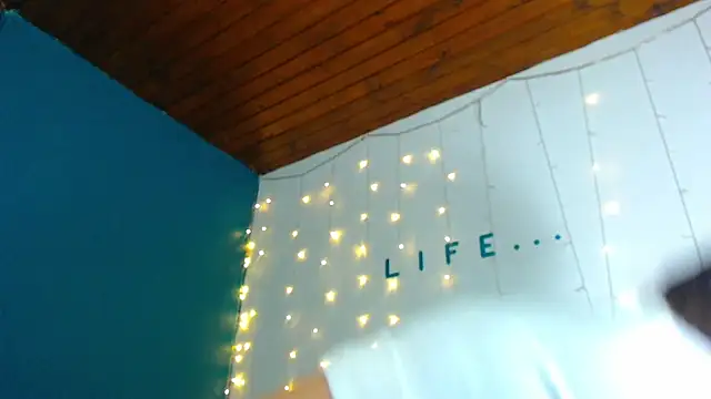 camila delarosa online show from 29, 12, 2024