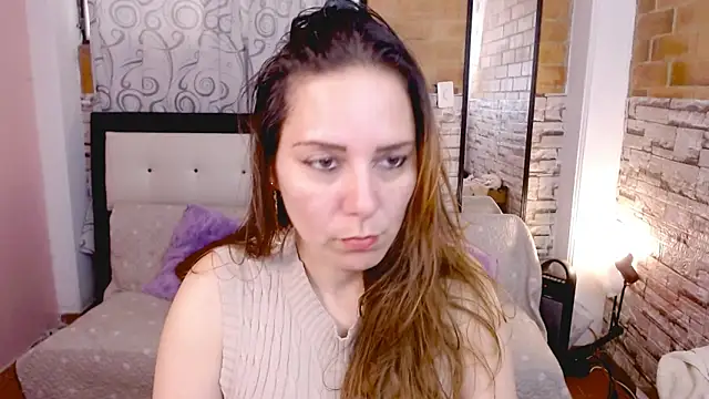 Snapshot of camila_delarosa chatting on 6, 2, 2026 camila delarosa online show from 6, 2, 2026