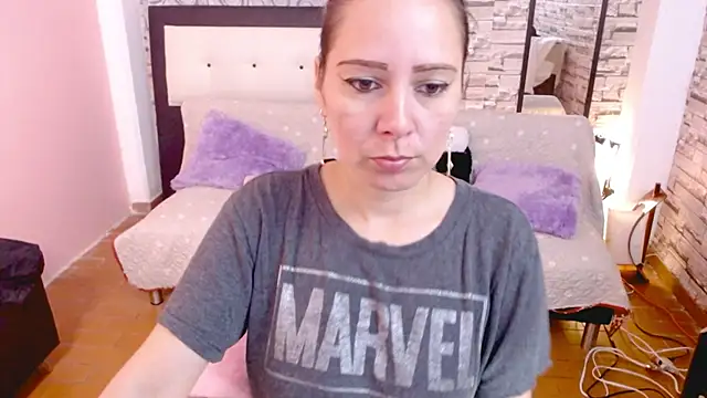 Snapshot of camila_delarosa chatting on 15, 3, 2026 camila delarosa online show from 15, 3, 2026