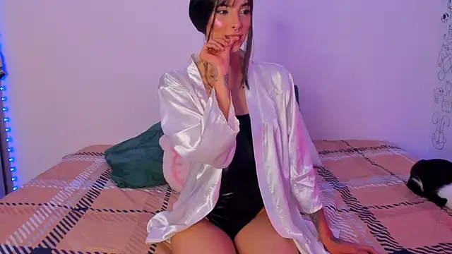 ChloeAddamss online show from 24, 6, 2026