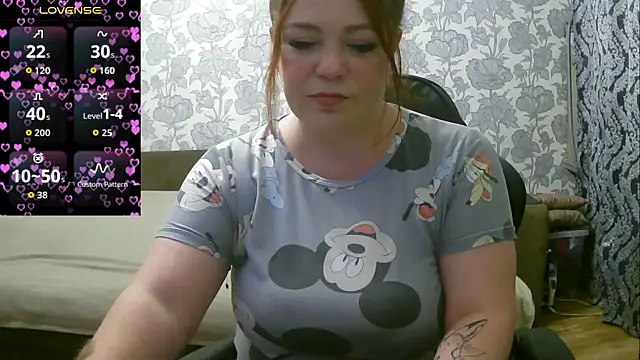 Snapshot of Sabrina_Poison chatting on 9, 10, 2025 Sabrina Poison online show from 9, 10, 2025