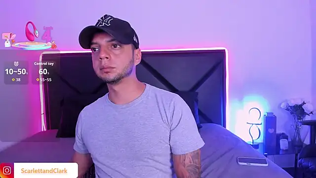 ScarlettAndClark online show from 24, 9, 2025