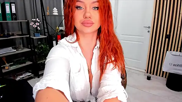 Snapshot of fireflowers_ chatting on 11, 3, 2025 fireflowers online show from 11, 3, 2025