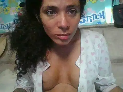 Snapshot of Nadia_Monroe chatting on 7, 4, 2026 Nadia Monroe online show from 7, 4, 2026