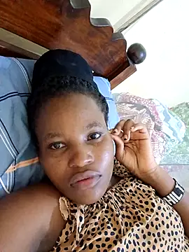 Snapshot of petite_babe chatting on 15, 3, 2026 petite babe online show from 15, 3, 2026