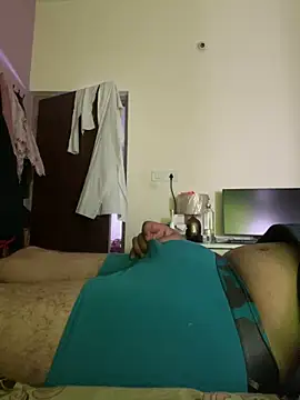 superhero6999 online show from 10, 3, 2025