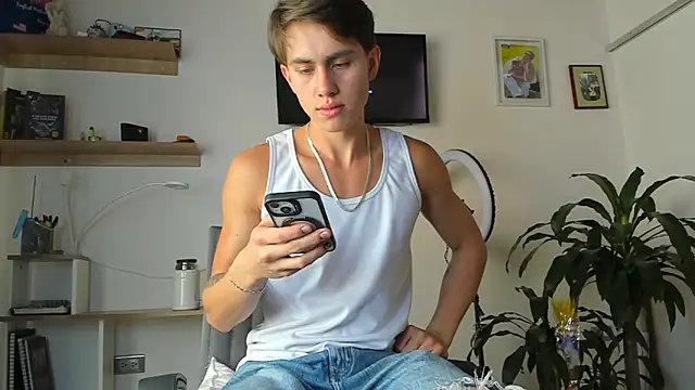 Snapshot of manucute_23_ chatting on 5, 2, 2026 manucute 23 online show from 5, 2, 2026