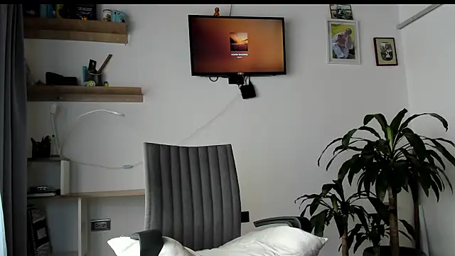 Snapshot of manucute_23_ chatting on 17, 2, 2026 manucute 23 online show from 17, 2, 2026