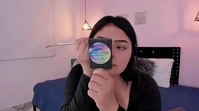 Oriana Guzman online show from 22, 9, 2025