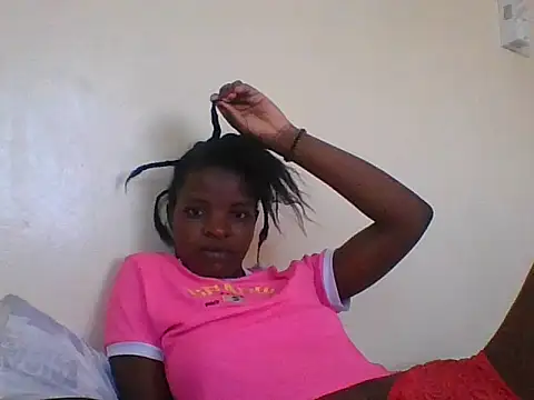 Snapshot of hotgal1112 chatting on 27, 11, 2025 hotgal1112 online show from 27, 11, 2025