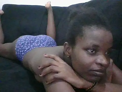 Snapshot of hotgal1112 chatting on 29, 11, 2025 hotgal1112 online show from 29, 11, 2025