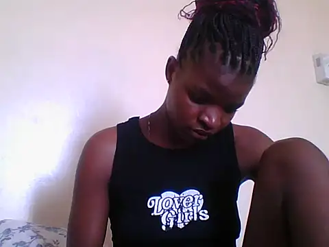 Snapshot of hotgal1112 chatting on 14, 12, 2025 hotgal1112 online show from 14, 12, 2025