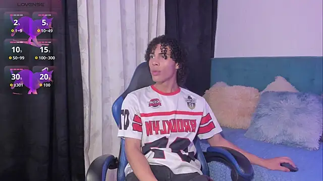 Snapshot of kleo_helenos chatting on 16, 12, 2025 kleo helenos online show from 16, 12, 2025