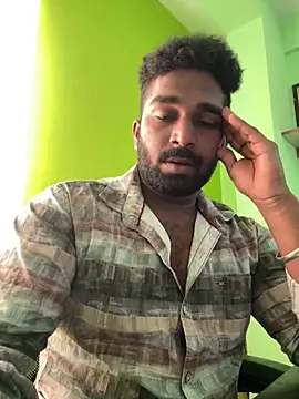 Snapshot of Handsomehunk_4U chatting on 1, 2, 2025 Handsomehunk 4U online show from 1, 2, 2025