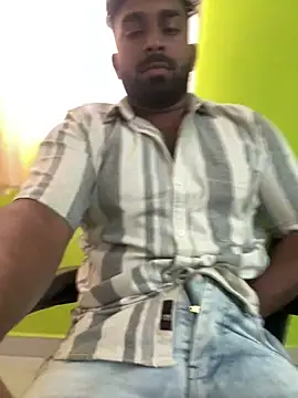 Snapshot of Handsomehunk_4U chatting on 27, 2, 2025 Handsomehunk 4U online show from 27, 2, 2025