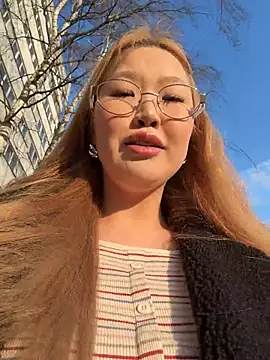 Snapshot of Aiko_Yumi chatting on 17, 3, 2026 Aiko Yumi online show from 17, 3, 2026