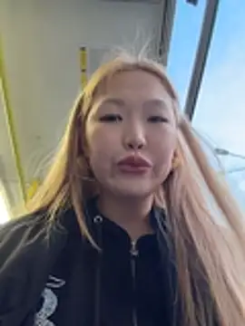 Snapshot of Aiko_Yumi chatting on 14, 4, 2026 Aiko Yumi online show from 14, 4, 2026