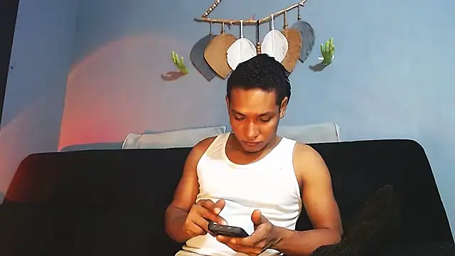 Grandeygruesa1 online show from 9, 6, 2026