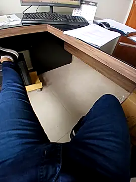 Snapshot of braza66 chatting on 10, 4, 2026 braza66 online show from 10, 4, 2026