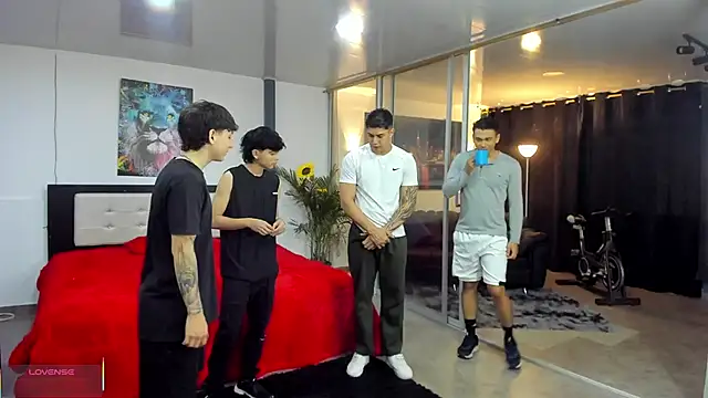 Snapshot of badguyss_bisex chatting on 24, 2, 2026 badguyss bisex online show from 24, 2, 2026