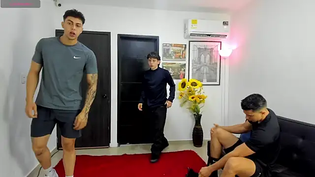 badguyss bisex online show from 24, 3, 2026