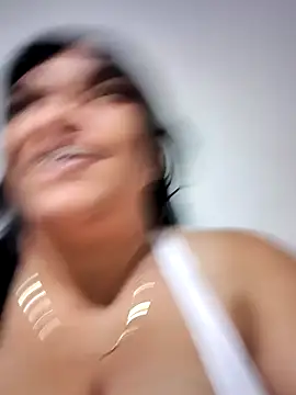 Mia Adell 11 online show from 4, 2, 2025