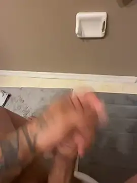 Snapshot of bigitaliandic chatting on 14, 12, 2024 bigitaliandic online show from 14, 12, 2024