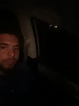 Snapshot of bigitaliandic chatting on 18, 12, 2024 bigitaliandic online show from 18, 12, 2024