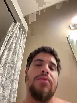 Snapshot of bigitaliandic chatting on 28, 2, 2025 bigitaliandic online show from 28, 2, 2025