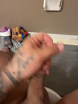 Snapshot of bigitaliandic chatting on 15, 10, 2025 bigitaliandic online show from 15, 10, 2025