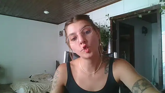 SweetyBabyDemon online show from 14, 1, 2026