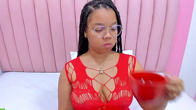 ISABELLA 020 online show from 19, 2, 2025