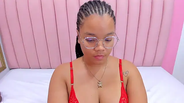 ISABELLA 020 online show from 20, 3, 2025