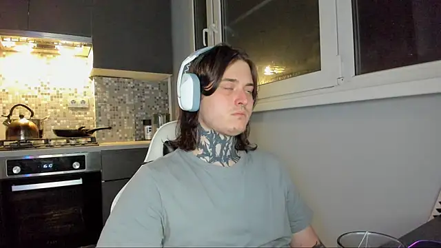 Snapshot of _torfin_ chatting on 4, 12, 2024 torfin online show from 4, 12, 2024