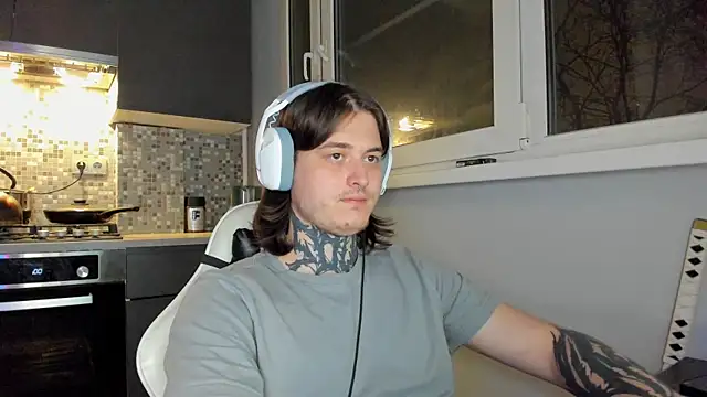 Snapshot of _torfin_ chatting on 7, 12, 2024 torfin online show from 7, 12, 2024