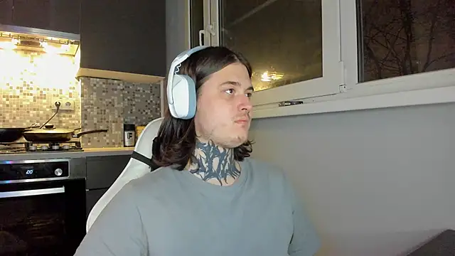 Snapshot of _torfin_ chatting on 8, 12, 2024 torfin online show from 8, 12, 2024