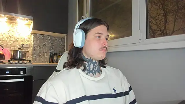 Snapshot of _torfin_ chatting on 7, 1, 2025 torfin online show from 7, 1, 2025