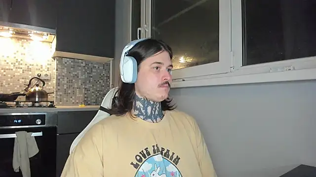 Snapshot of _torfin_ chatting on 12, 1, 2025 torfin online show from 12, 1, 2025